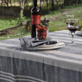 Zulu tablecloth blue